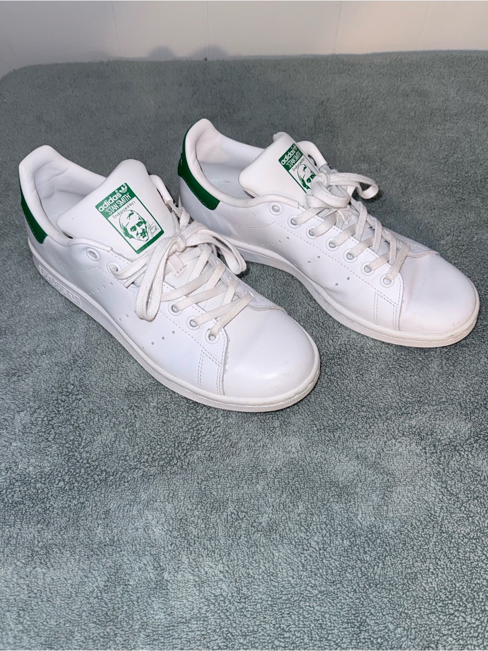 Adidas Stan Smith White Leather Sneakers Women’s Size 6.5 - Picture 2 of 6